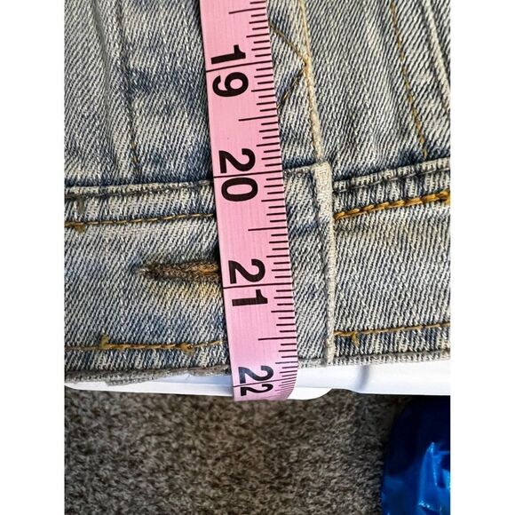 Steve & Barry’s NWT Blue Jean Jacket. Light Wash. Size Junior Medium - Picture 9 of 11